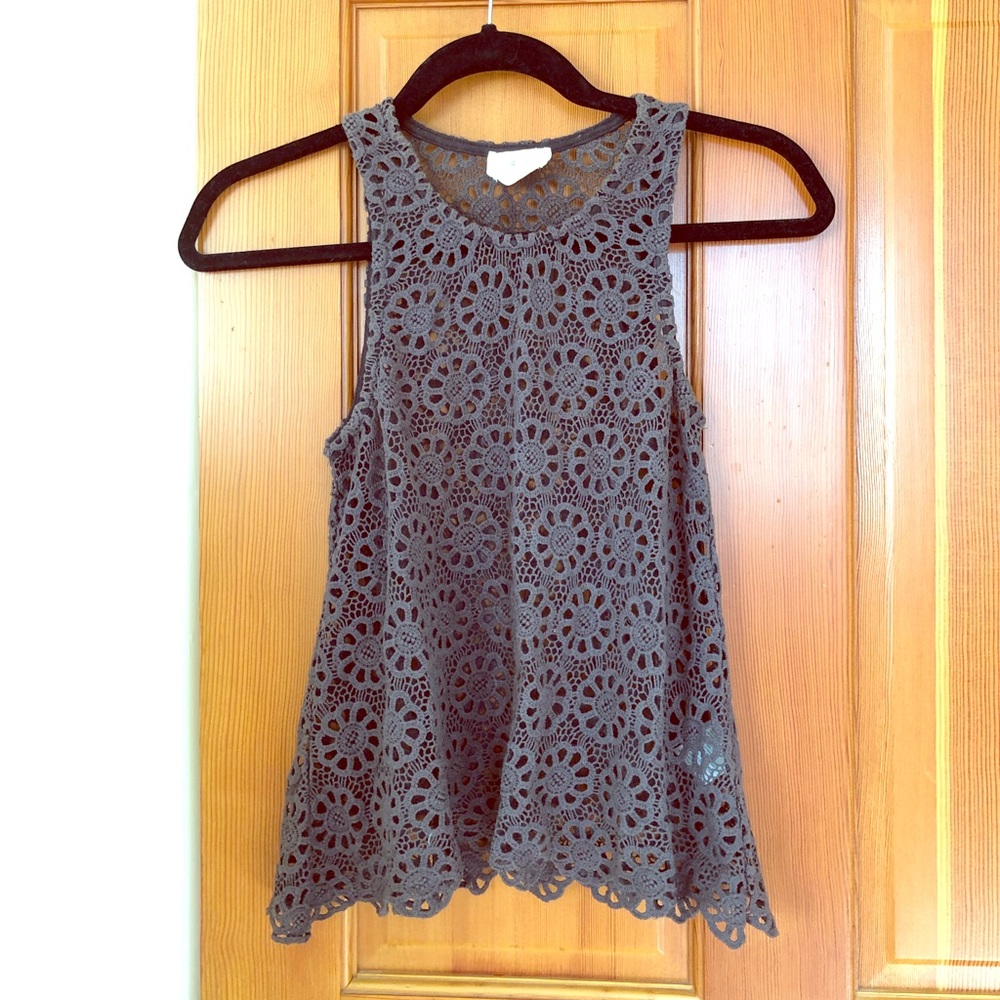 Urban Outfitters grey crochet floral top